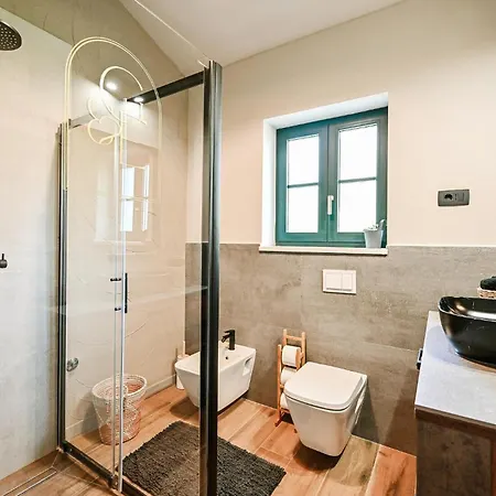 3 Bedroom In Дом отдыха Брибир