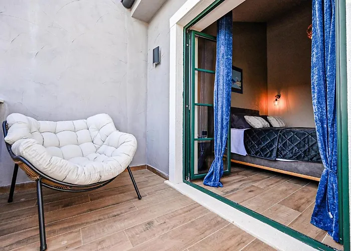 3 Bedroom In *