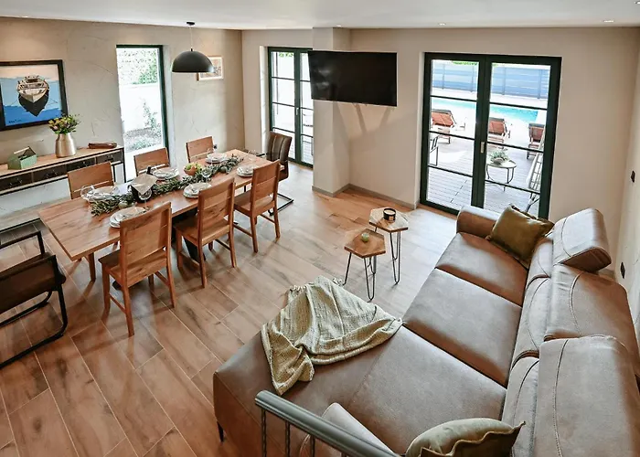 3 Bedroom In Bribir (Primorje-Gorski Kotar)